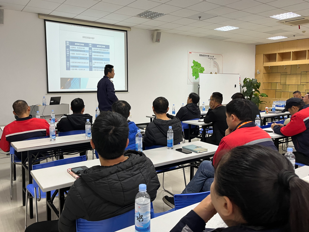 分享知识，，，，，，，交流履历——尊龙凯时首页受邀到统一企业举行中央空调清洁手艺分享(图2)